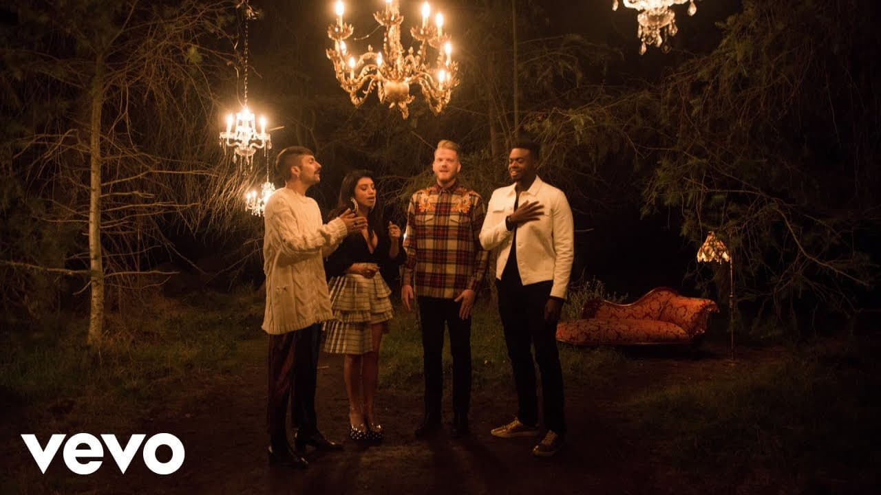 Watch This Stunning Rendition of “Away in a Manger”