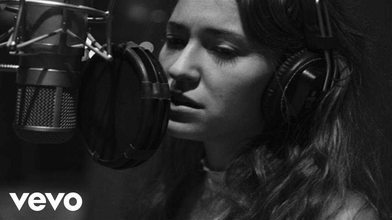 Lauren Daigle – Have Yourself A Merry Little Christmas