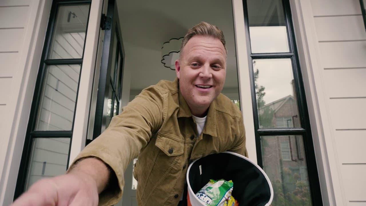 Matthew West Gives Hilarious Advice to Christians on Halloween