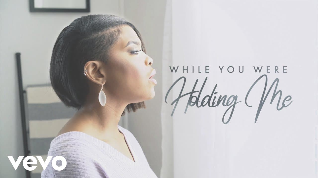 Every Single Mom Needs to Hear Jasmine Murray’s Song “Holding Me”