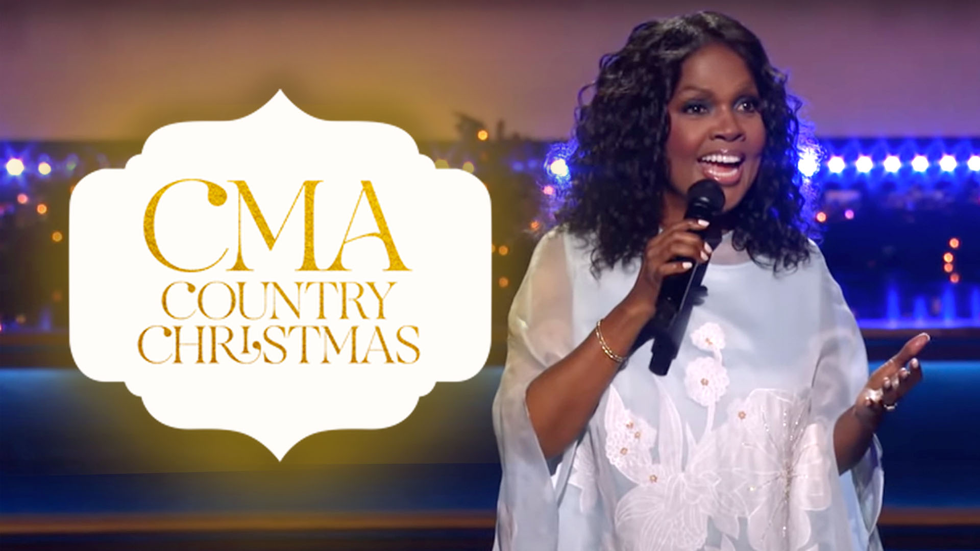 3 Must-See CMA Country Christmas Performances